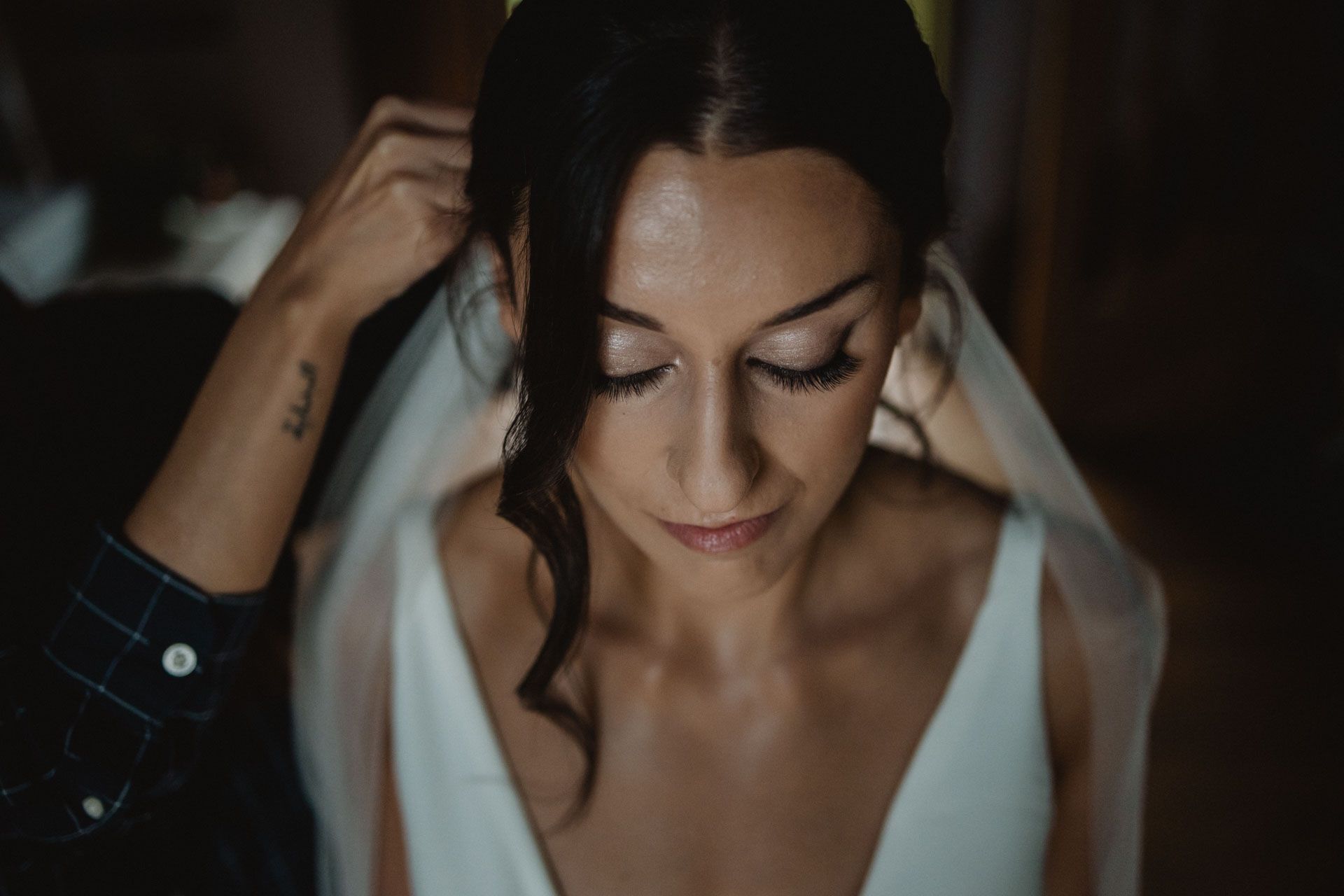 intimate elopement tuscany