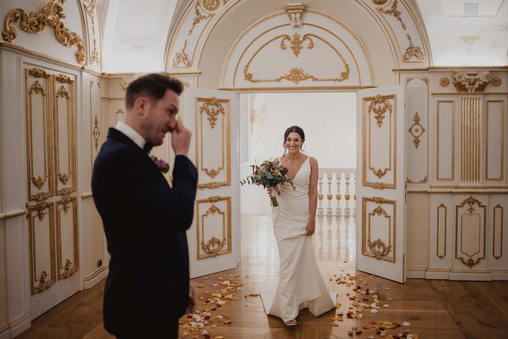 elopement in tuscany