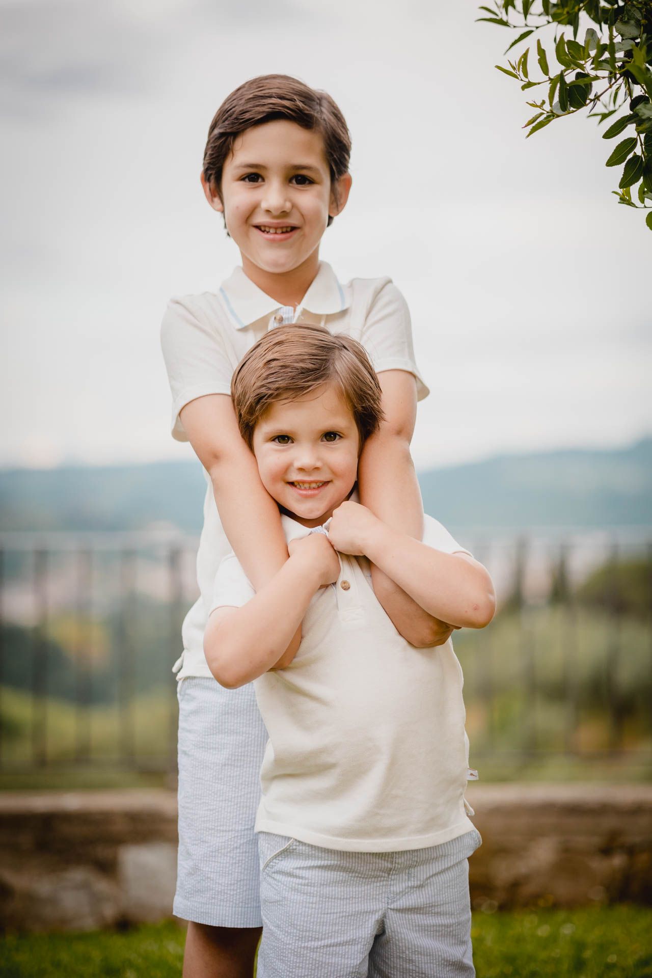 family photshoot tuscany