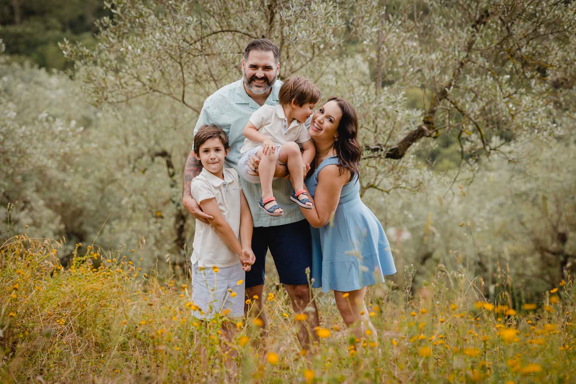 family photshoot tuscany