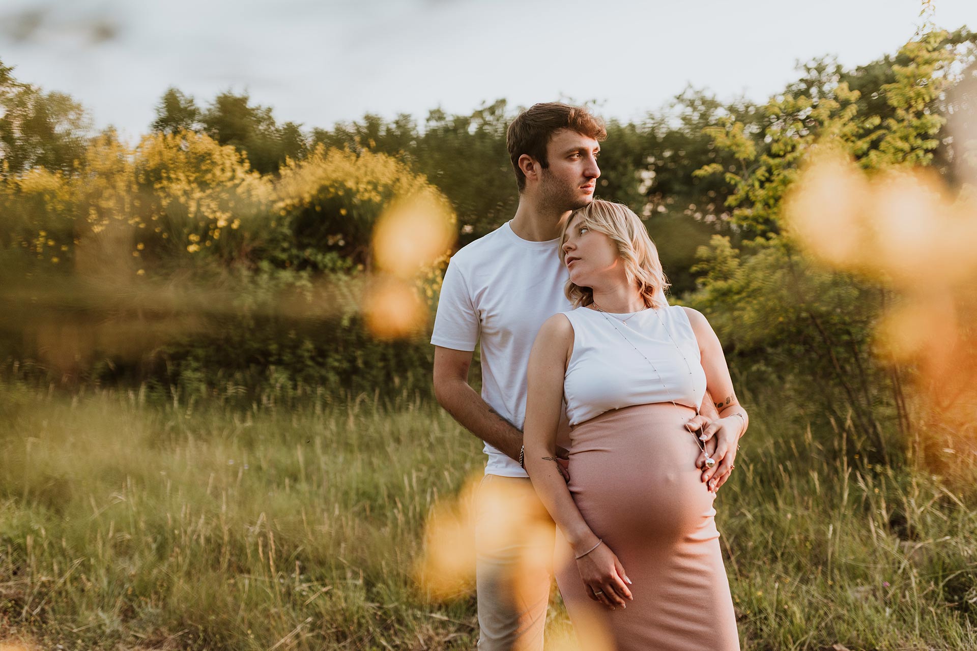 sunset maternity photo shoot tuscany