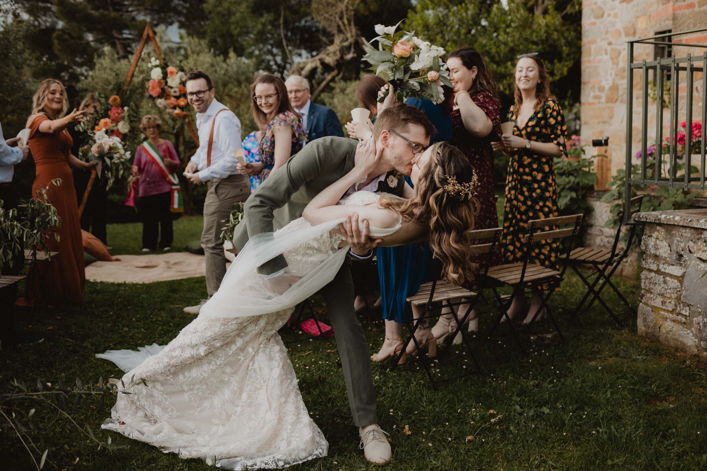 wedding in villa olimpia, tuscany, the unseen photography