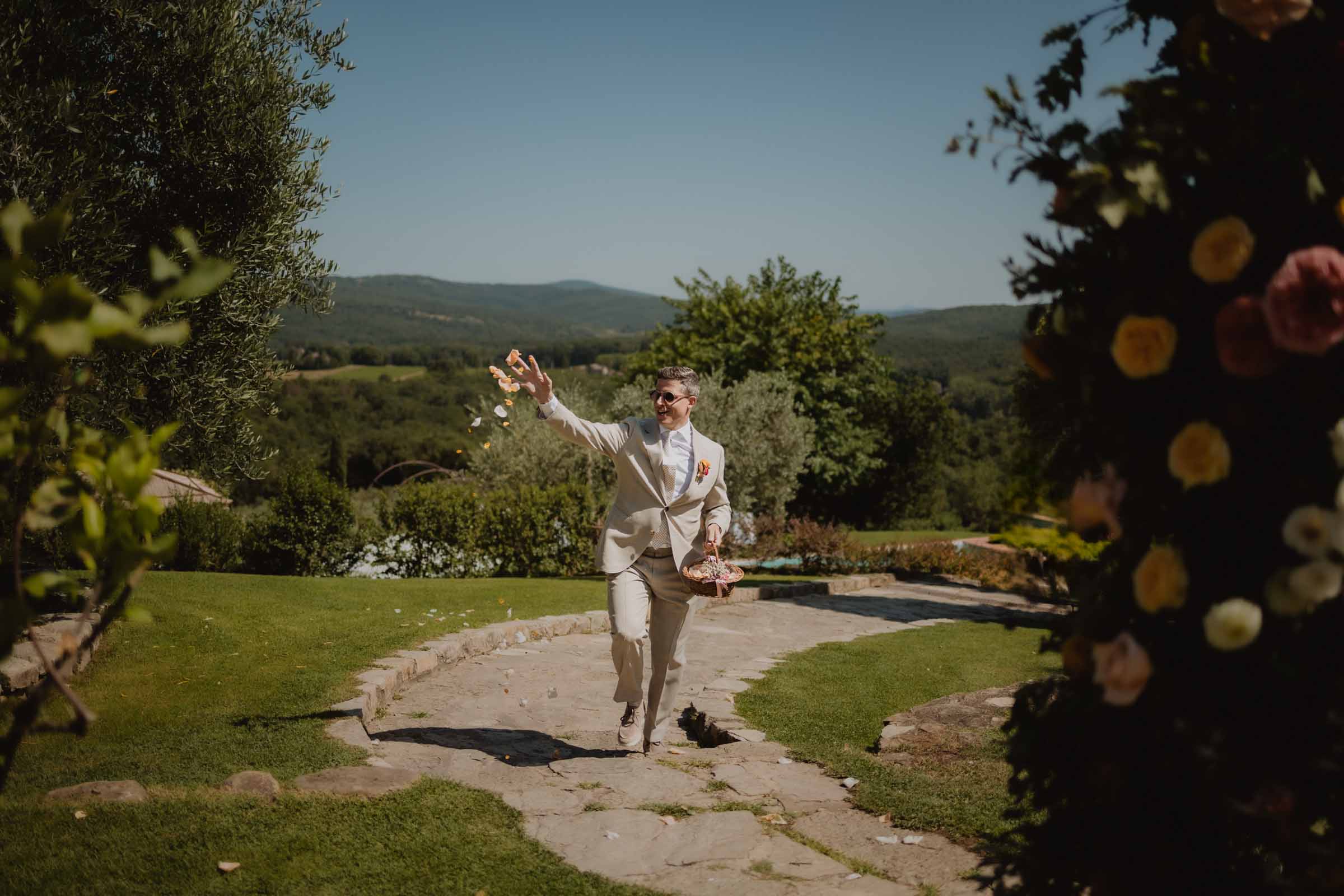 Summer Wedding in Casa Cornacchi, Tuscany