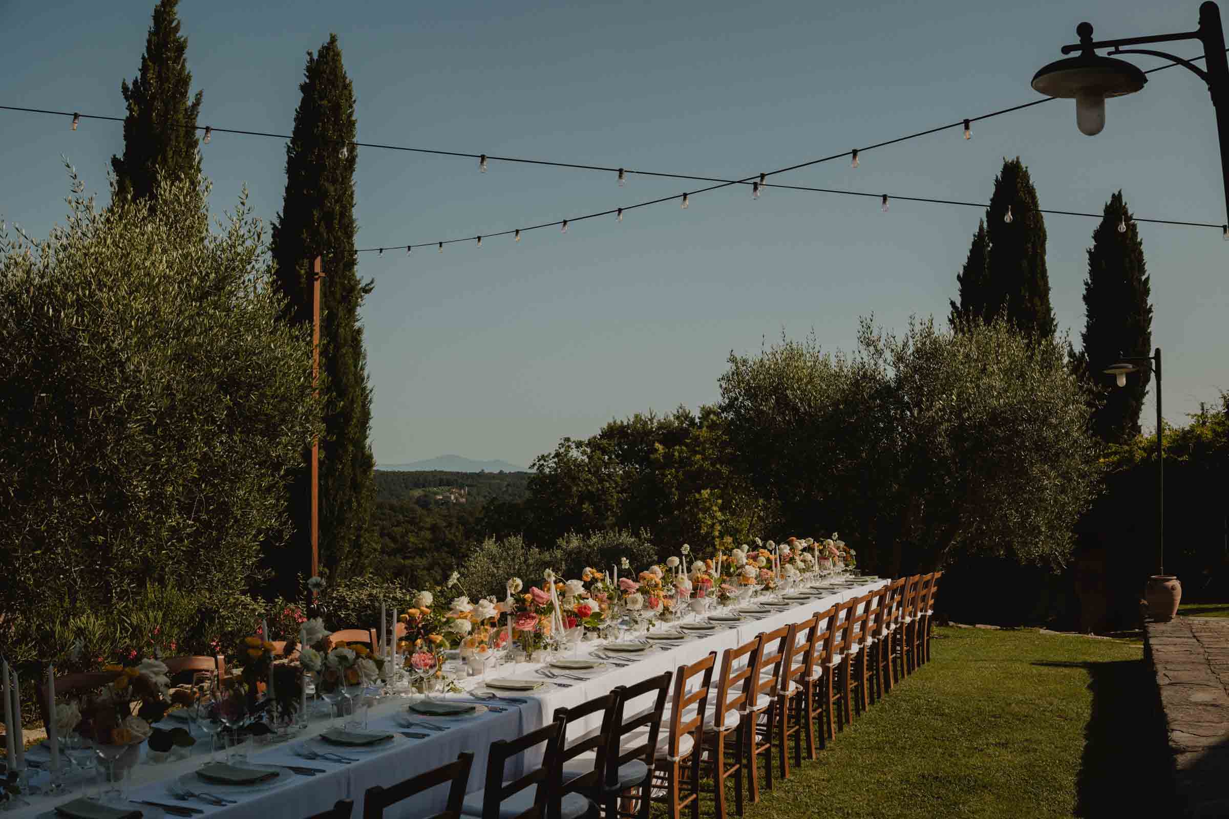 Summer Wedding in Casa Cornacchi, Tuscany