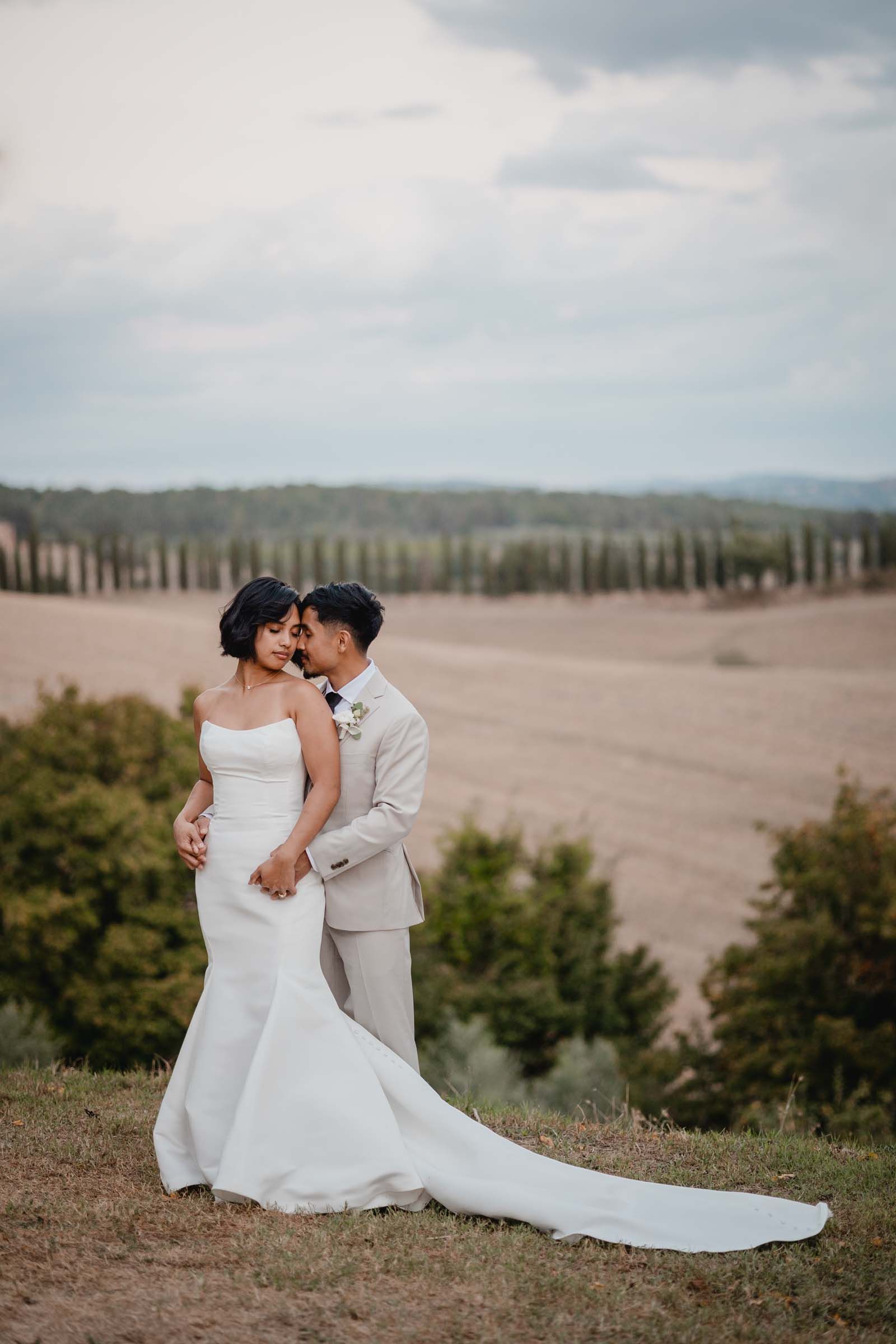 intimate elopement in tuscany