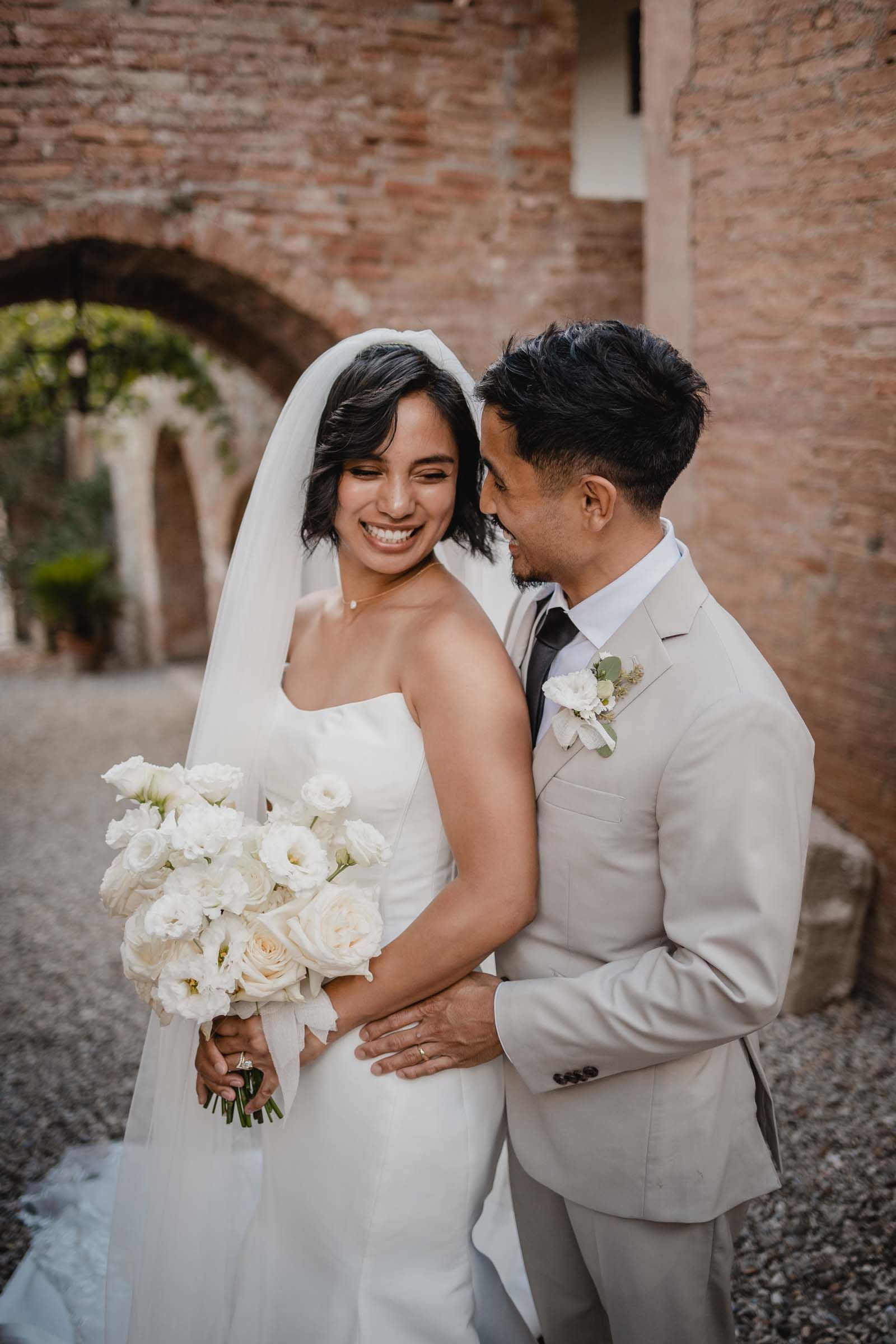 intimate elopement in tuscany