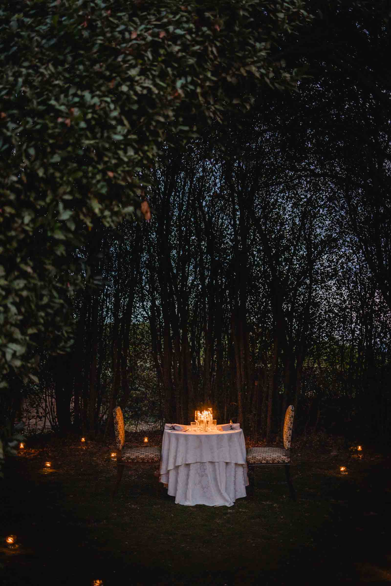 intimate elopement in tuscany