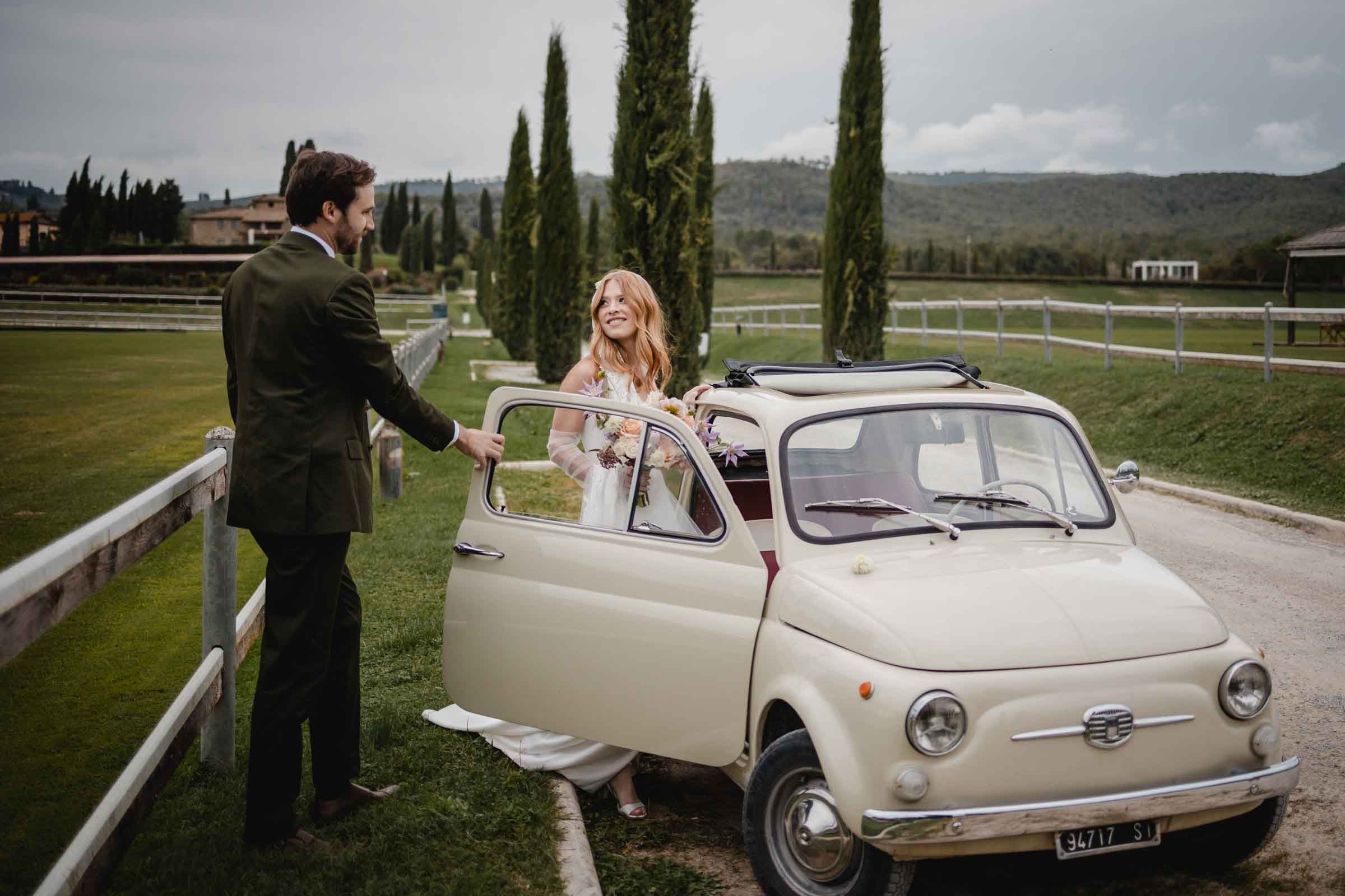 enchanting destination wedding in tuscany