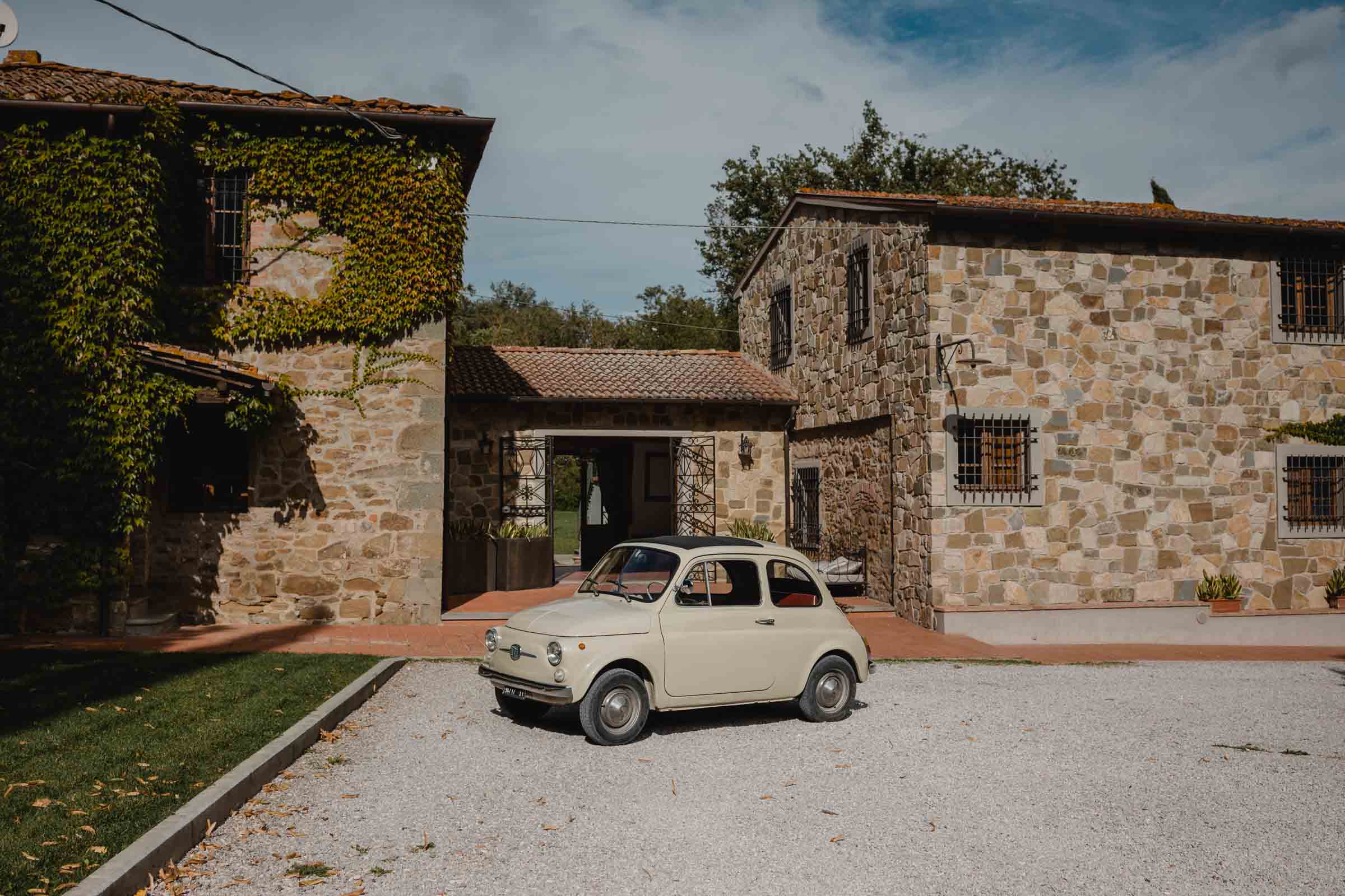 enchanting destination wedding in tuscany