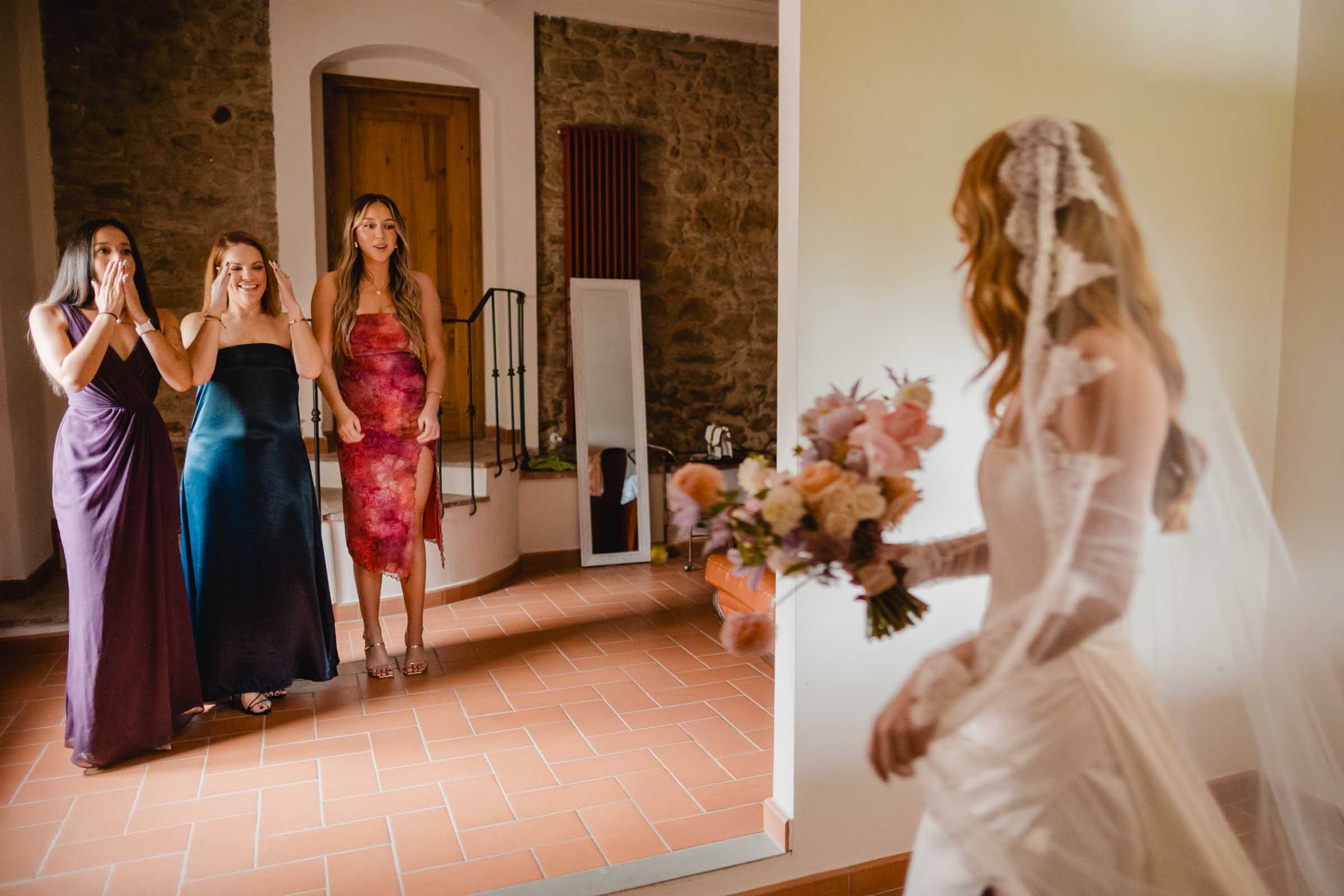 enchanting destination wedding in tuscany