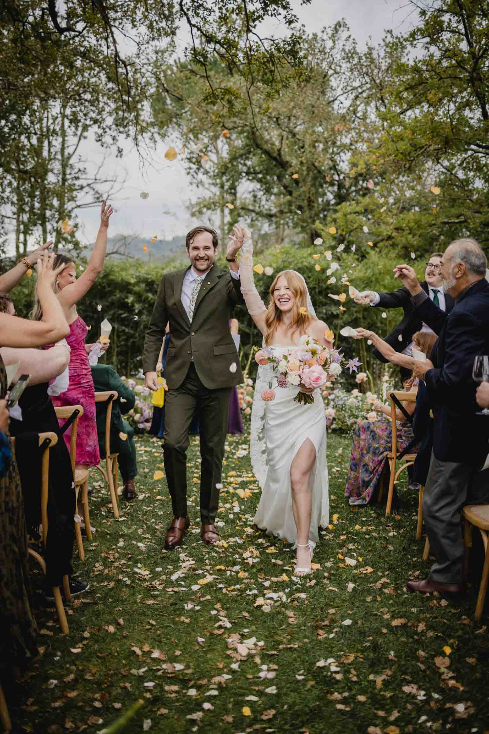 enchanting destination wedding in tuscany